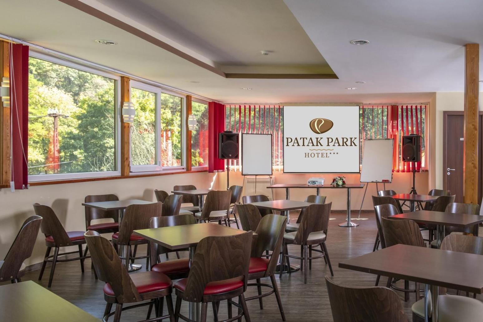 Patak Park Hotel Visegrad (Adults Only) Екстериор снимка